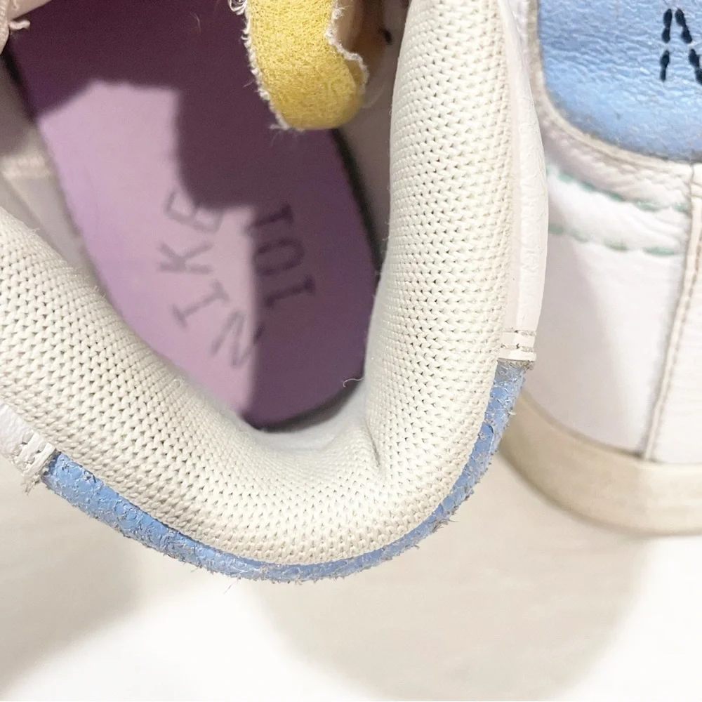 Nike Size 8 Blazer Mid 77 DX2350-100 White Leather Sneaker‎